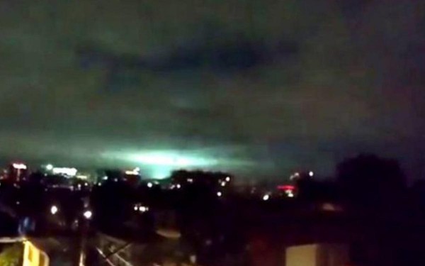 �Qu� son los misteriosos destellos de luz que aparecieron en el cielo de M�xico durante el terremoto?