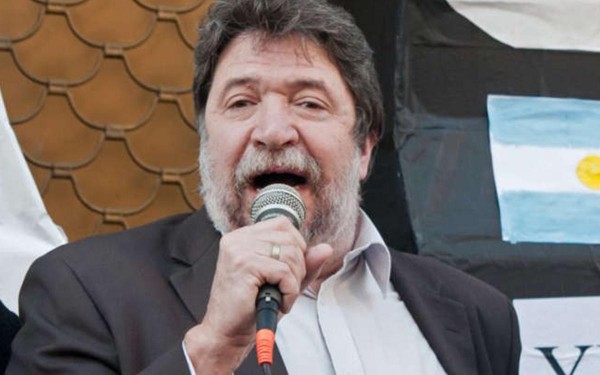 Claudio Lozano renunci� al Banco Naci�n y critic� con dureza a Batakis: 