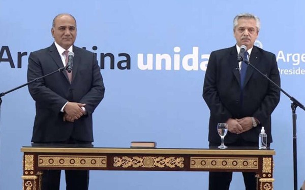 Con una conferencia de prensa de Juan Manzur y Vizzotti, debuta el nuevo gabinete de Alberto Fernndez