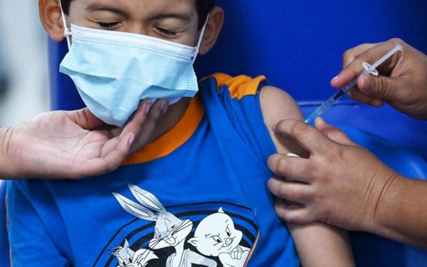 Se defini� la fecha para empezar la vacunaci�n de ni�os de 2 a 11 a�os en Argentina