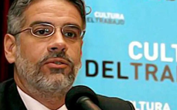 Mes a mes: el estrepitoso fracaso de un funcionario que qued� en la mira