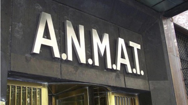 La ANMAT prohibi la venta de una reconocida golosina por haber sido falsificada
