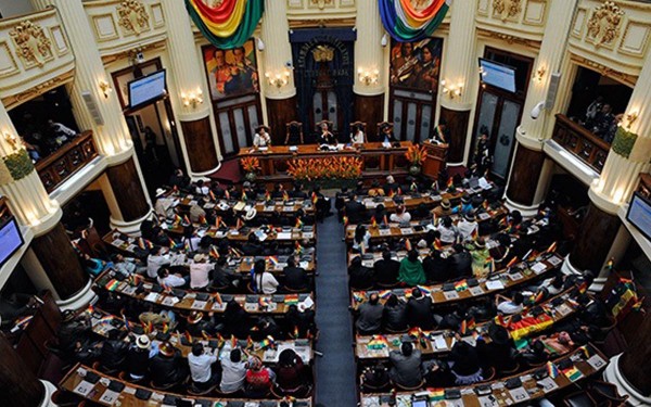 La C�mara de Diputados de Bolivia aprob� el proyecto para derogar la pol�mica ley que desat� una ola de protestas