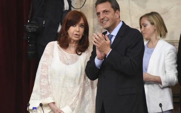 Con el acuerdo de Sergio Massa y Cristina Kirchner, los trabajadores del Congreso recibirn un bono de $22.000