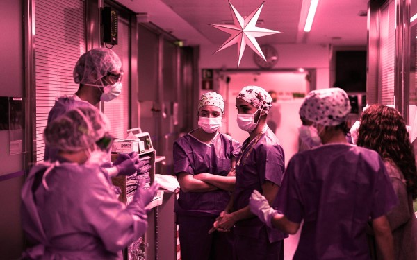 Espa�a: Los sanitarios, desbordados ante la sexta ola: �Estamos agotados, con una sobrecarga bestial�