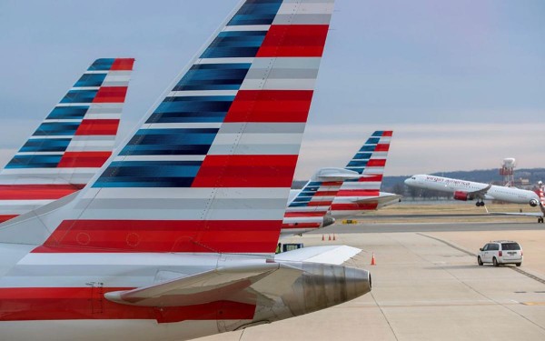Ms de mil vuelos fueron cancelados en Estados Unidos por sexto da consecutivo tras un nuevo rcord de contagios de COVID