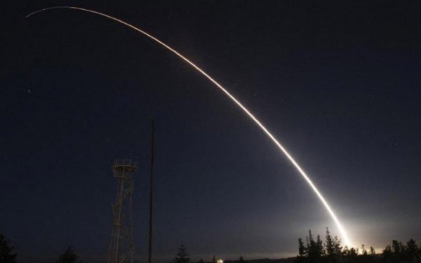 Rusia, China, Reino Unido, EEUU y Francia dicen que nadie puede ganar una guerra nuclear 