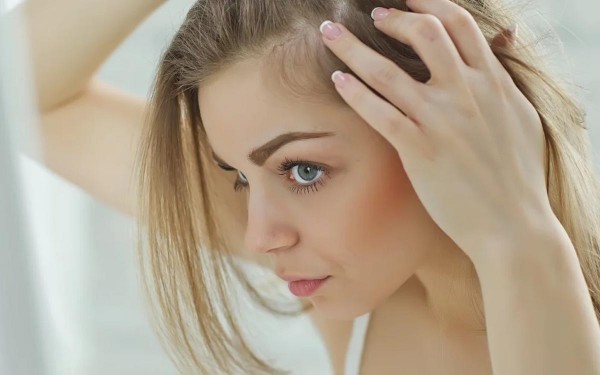 Efluvio tel�geno: un inesperado s�ntoma que puede surgir despu�s de la variante �micron