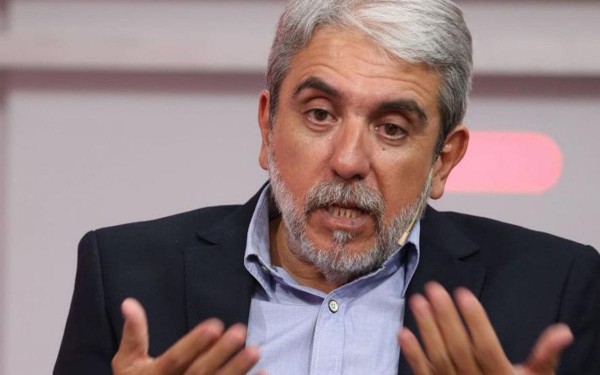 AN�BAL FERN�NDEZ: 