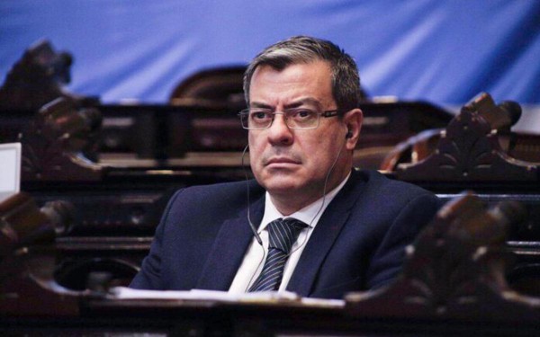 Germ�n Mart�nez habl� con M�ximo Kirchner en su primer d�a como presidente del bloque oficialista