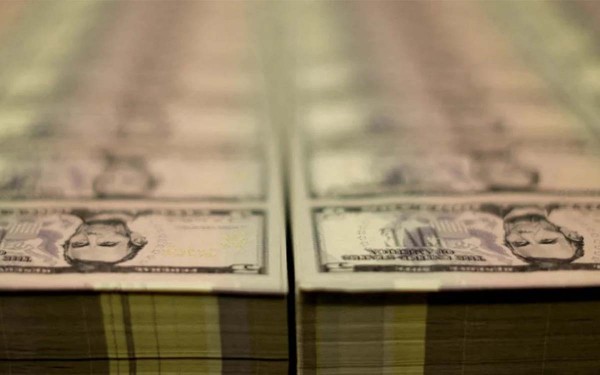 Ser el 2025 un ao de deflacin en dlares para la Argentina?