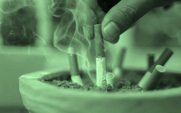 Cada cigarro que fumas te roba 20 minutos de vida y cada paquete, 7 horas