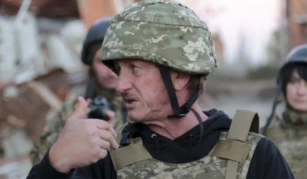 Sean Penn revel� que mientras estuvo en Ucrania consider� 