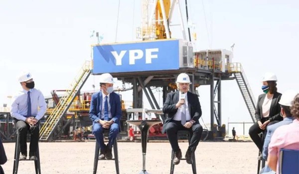 Argentina revierte el déficit energético y prevé ingresos por u$s 3700 millones en 2024