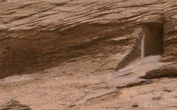 Un robot de la NASA comparti la imagen de una puerta en Marte