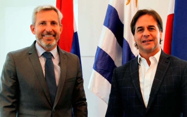 Frigerio se reuni� con Lacalle Pou y asegur� que Argentina 