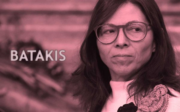 En medio de la polémica, Batakis pagará un bono de $300.000 a cada empleado del Banco Nación