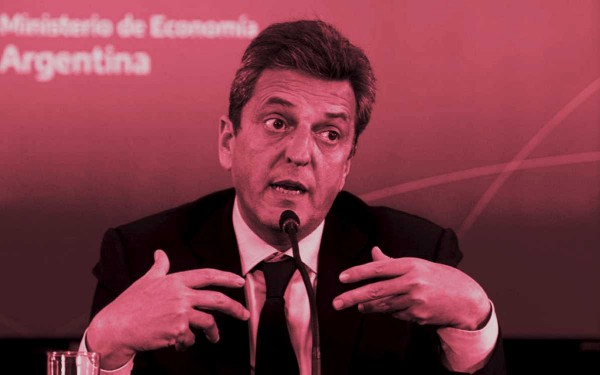 Alerta en la City: Massa prometió que hoy habrá más controles ante la escalada del dólar libre