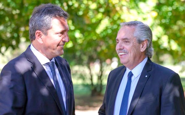 El Gobierno anuncia que se crearon 1,1 millón de empleos y apunta al