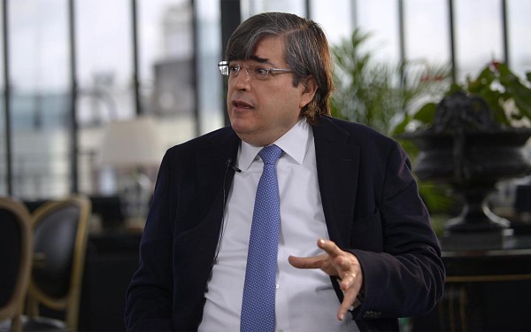 Jaime Bayly, con Novaresio: 