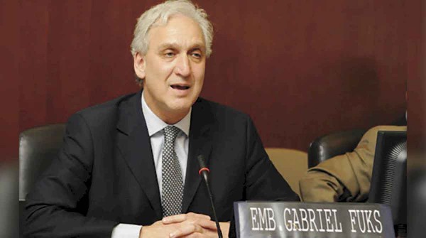 El Gobierno le dio un nuevo cargo a Gabriel Fuks, el ex embajador que fue expulsado de Ecuador tras un escndalo