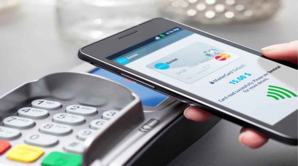 Seguridad, control de gastos y promociones: las claves de las billeteras digitales que usan los adolescentes