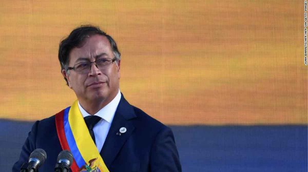 Gustavo Petro se sum a los presidentes que le expresaron su apoyo a Sergio Massa