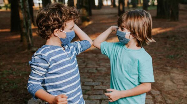 Vuelve a ser obligatorio el uso de mascarillas en las escuelas de Chile