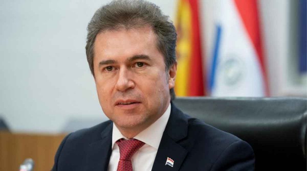 El ministro de Comercio de Paraguay dijo que quiere levantar una muralla en la frontera con Argentina