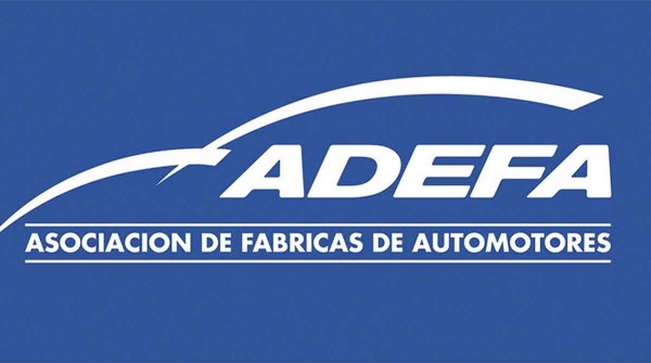 Autos: gesti�n urgente de SMATA ante Massa para que no se pare producci�n por falta de piezas importadas