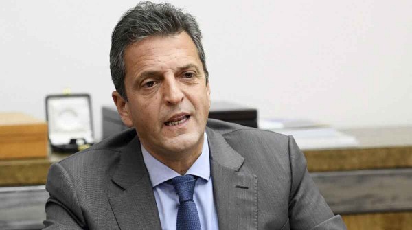 El massismo sali� a confrontar el plan econ�mico de Milei