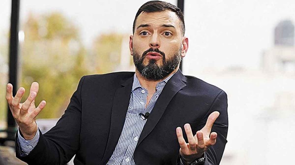 Álvarez Agis contra Milei: dijo que busca una hiperinflación y por qué no hay que dolarizar