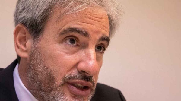 “Si estoy equivocado, aclárenlo”: reyerta entre economistas de La Libertad Avanza y JxC tras los dichos de Javier Milei sobre el peso