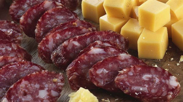 �Fin de la picada?: fabricantes de chorizos y salamines denuncian desabastecimiento