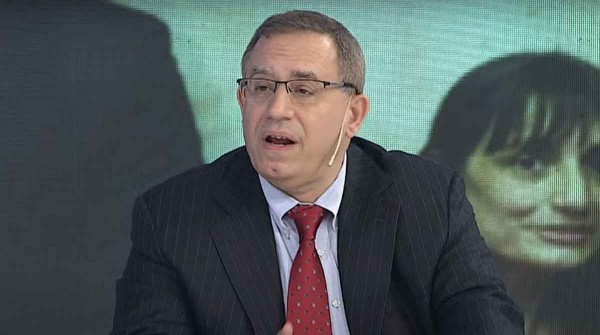 Dura cr�tica de Carlos Maslat�n a una propuesta econ�mica �comunista� de Sergio Massa