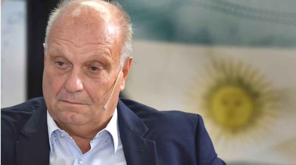 Lombardi: ''Yo acompaara el veto total del presupuesto universitario''