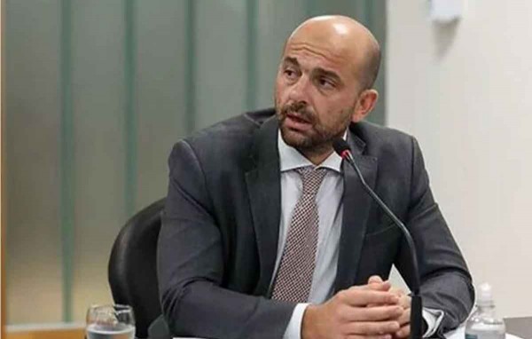 Mogetta ratific la decisin del Gobierno nacional de privatizar Aerolneas Argentinas