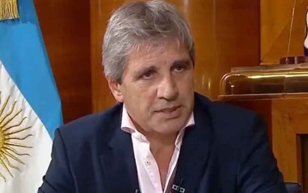 Luis Caputo afirm que cumplir las metas con el FMI y dio detalles de la reforma impositiva que se viene