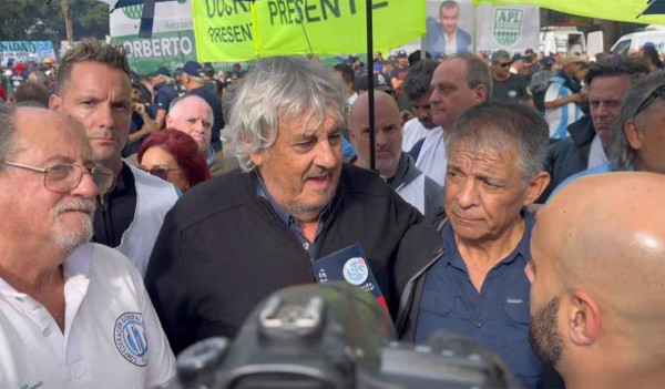 Los sindicatos docentes de la CGT solicitaron formalmente la convocatoria a paritarias