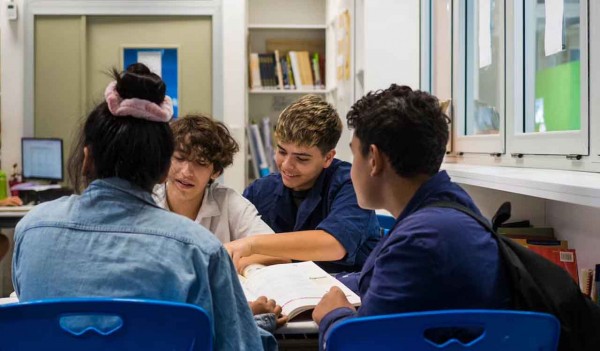 Solo el 10% de los estudiantes termina la secundaria a tiempo y con los aprendizajes esperados