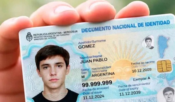 Nuevo DNI electrónico: qué cambió, por qué hay problemas en bancos y organismos y cómo resolverlos