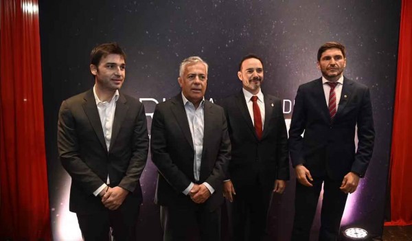 Los gobernadores ya coordinan fechas para desdoblar las elecciones provinciales y despegarse de la contienda nacional