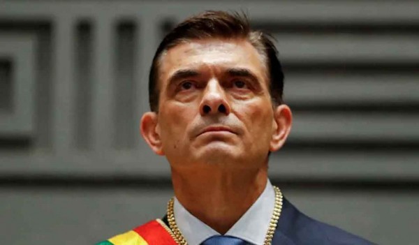 Crisis en Bolivia: el Gobierno neg� una posible salida de Rodrigo Paz tras la ola de protestas que sacude La Paz