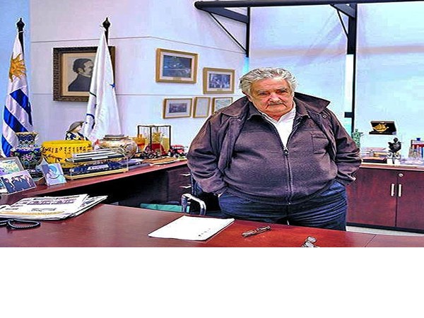 Mujica: 