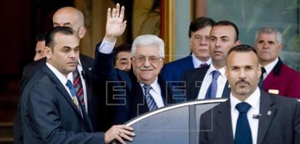 Abbas dice que Israel tiene que retirarse de los territorios ocupados